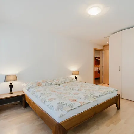 Haus Bor Apartment